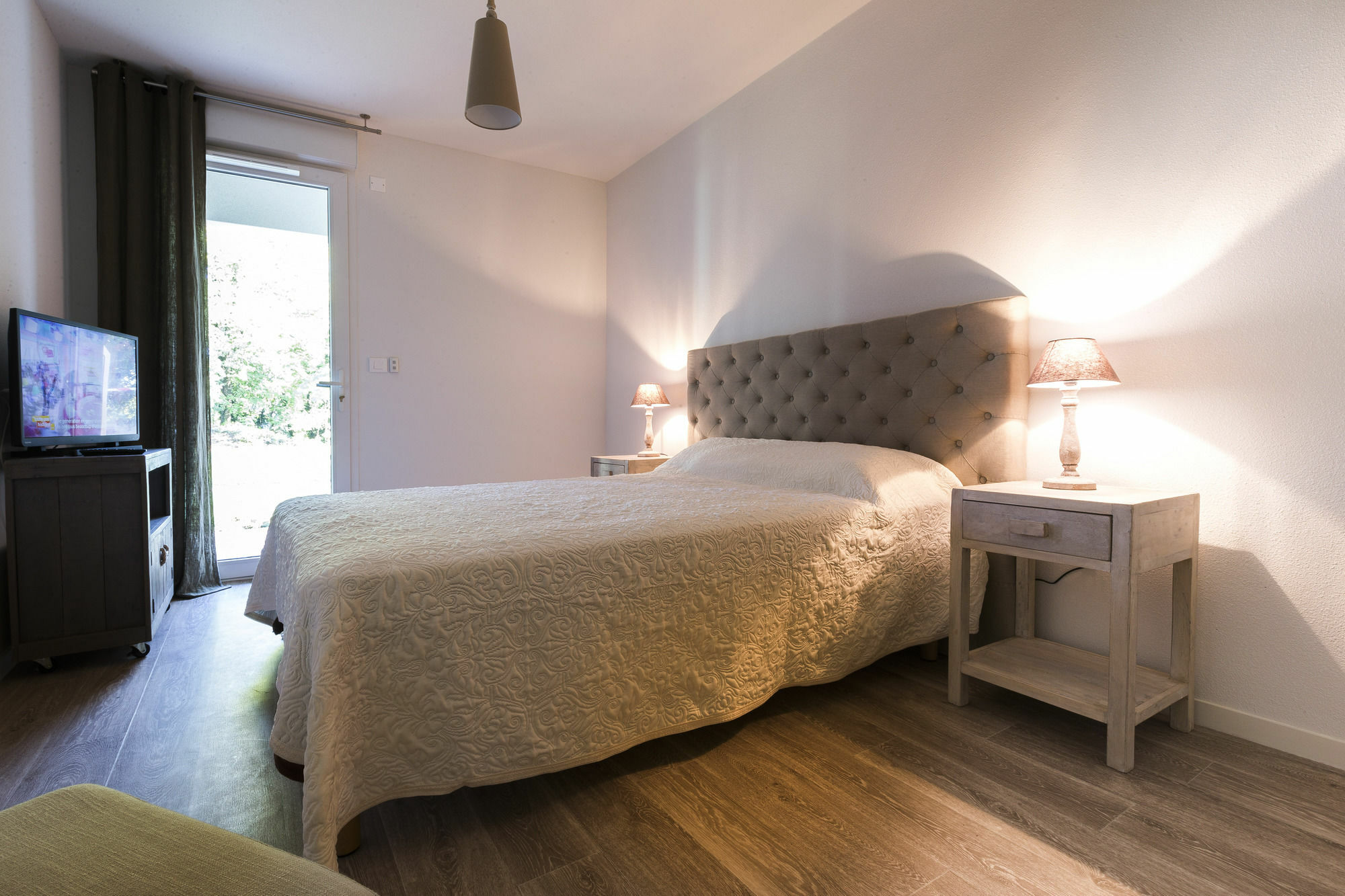 Zenao Appart'Hotel Невер Екстериор снимка